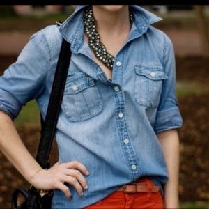 EUC J. Crew “The Perfect Shirt” Chambray— Size XS